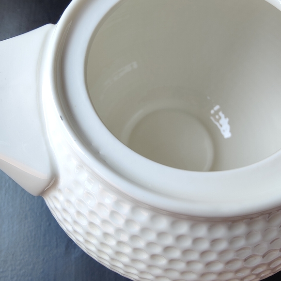 McIntosh china | porcelain | Golf ⛳ ball shaped Teapot 🫖 - Picture 8 of 13